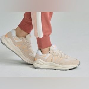 New Balance 57/40 ANGORA/LIGHT MANGO